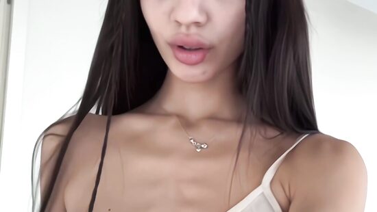 Little_Anni                